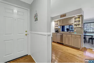 1712 Faulkner Court, Mahwah, NJ 07430 - Photo 3