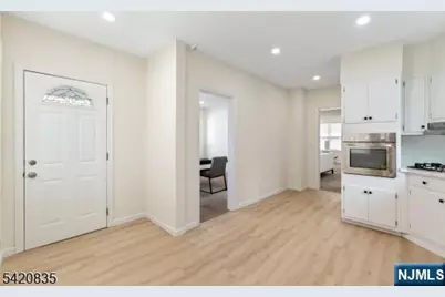 39 Hurden Street, Hillside, NJ 07205 - Photo 9