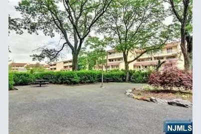 1203 River Road 17M #17M, Edgewater, NJ 07020 - Photo 17