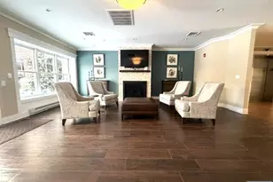 15-27 Royal Ave 210, Hawthorne, NJ 07506 - Photo 11