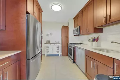 1530 Palisade Avenue 27D #27D, Fort Lee, NJ 07024 - Photo 25
