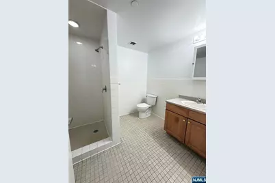 53 W Palisade Avenue 206 Duplex #206 Duplex, Englewood, NJ 07631 - Photo 13