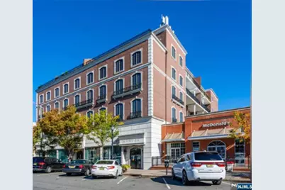 53 W Palisade Avenue 406 #406, Englewood, NJ 07631 - Photo 1