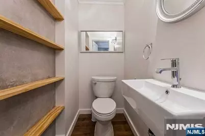 92 Highwood Avenue, Tenafly, NJ 07670 - Photo 15