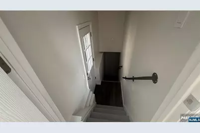 31 Chestnut Street, Kearny, NJ 07032 - Photo 17
