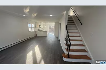 31 Chestnut Street, Kearny, NJ 07032 - Photo 9