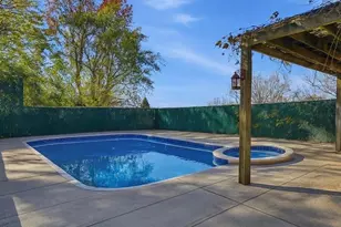 703 Stewart St, Ridgefield, NJ 07657 - Photo 37