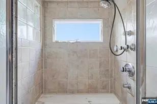 703 Stewart St, Ridgefield, NJ 07657 - Photo 23