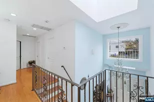 703 Stewart St, Ridgefield, NJ 07657 - Photo 17