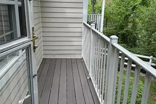 1026 Castle Rd, Mahwah, NJ 07430 - Photo 23