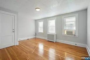 23 Meeker Pl 2nd Floor, Millburn, NJ 07041 - Photo 3