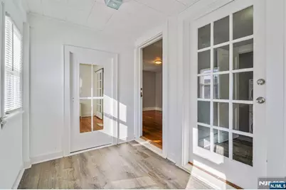 23 Meeker Place 2nd Floor #2nd Floor, Millburn, NJ 07041 - Photo 15