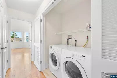 233 5th Street B #B, Fairview, NJ 07022 - Photo 19