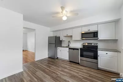 443 5th Street 2 #2, Palisades Park, NJ 07650 - Photo 5