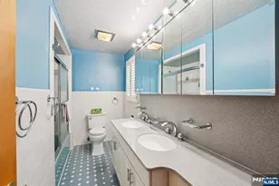 151 Arlington Blvd, North Arlington, NJ 07031 - Photo 25