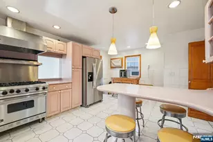 151 Arlington Blvd, North Arlington, NJ 07031 - Photo 13