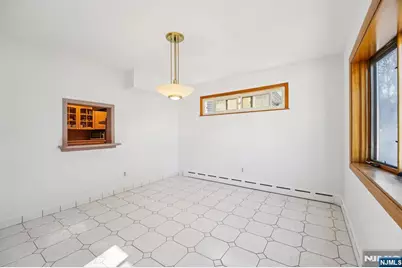 151 Arlington Boulevard, North Arlington, NJ 07031 - Photo 15