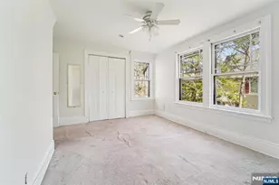 19 Hillside Ave, Englewood, NJ 07631 - Photo 7