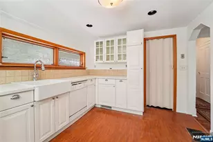 19 Hillside Ave, Englewood, NJ 07631 - Photo 5