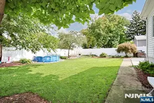 227 Clinton Ave, Bergenfield, NJ 07621 - Photo 43
