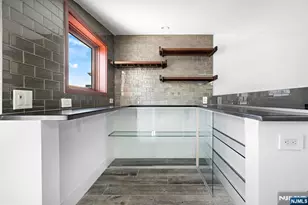 1286 River Rd, Edgewater, NJ 07020 - Photo 17