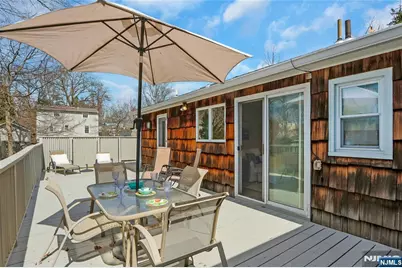 51 Prospect Street, Waldwick, NJ 07463 - Photo 13