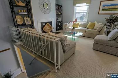 51 Prospect Street, Waldwick, NJ 07463 - Photo 7