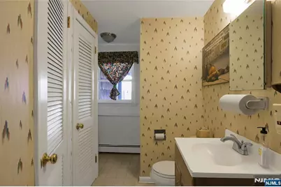 51 Prospect Street, Waldwick, NJ 07463 - Photo 43