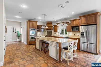 27 Ringwood Lane, West Milford, NJ 07421 - Photo 5