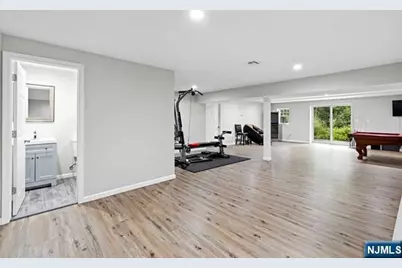 27 Ringwood Lane, West Milford, NJ 07421 - Photo 21