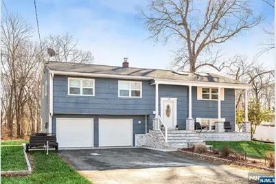 4 Lynn Court, Lincoln Park, NJ 07035 - Photo 1