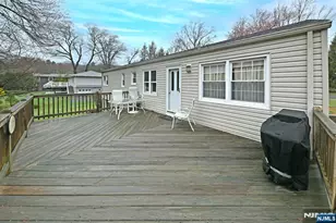 40 Woodside Rd, Wyckoff Township, NJ 07481 - Photo 23