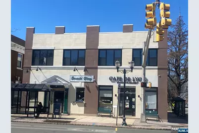 256 Leonia Avenue, Leonia, NJ 07605 - Photo 1