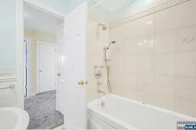 22 Parker Avenue, Rochelle Park Township, NJ 07662 - Photo 13