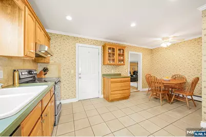 22 Parker Avenue, Rochelle Park Township, NJ 07662 - Photo 5