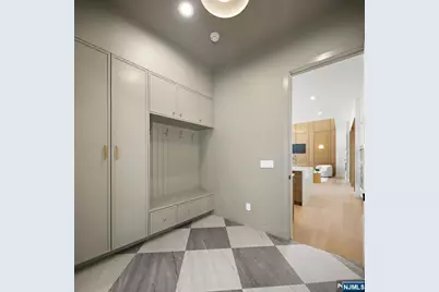 27 Garret Place, Glen Rock, NJ 07452 - Photo 9