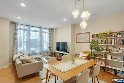 10 Iris Lane 605 #605, Garfield, NJ 07026 - Photo 9