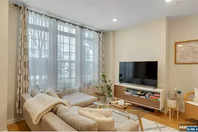 10 Iris Lane 605 #605, Garfield, NJ 07026 - Photo 3