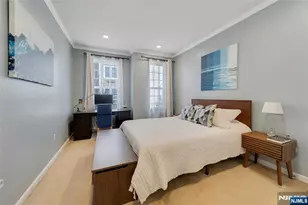 10 Iris Ln 605, Garfield, NJ 07026 - Photo 15