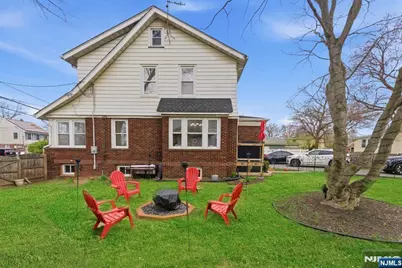 48 Rochelle Avenue, Rochelle Park Township, NJ 07662 - Photo 21