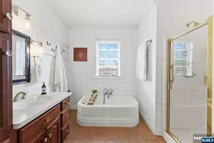 48 Rochelle Ave, Rochelle Park Township, NJ 07662 - Photo 19