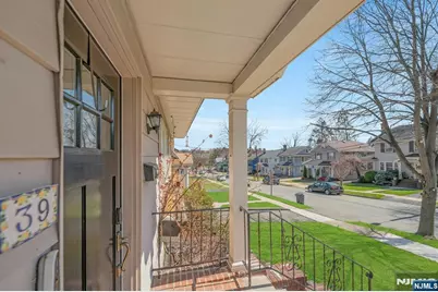 39 Vernon Terrace, Bloomfield, NJ 07003 - Photo 3