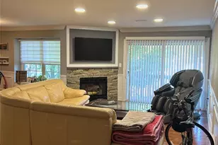 517 Windsor Dr 517, Palisades Park, NJ 07650 - Photo 1