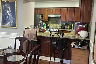 517 Windsor Dr 517, Palisades Park, NJ 07650 - Photo 3