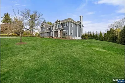 20 Ravine Avenue, Wyckoff Township, NJ 07481 - Photo 5