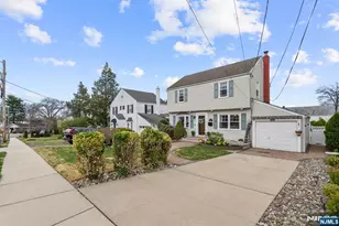 17 Burlington Rd, Clifton, NJ 07012 - Photo 23