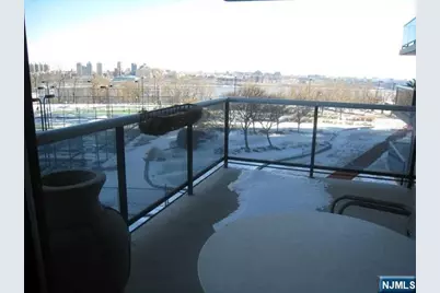 1512 Palisade 3D #3D, Fort Lee, NJ 07024 - Photo 19
