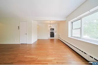 1575 Center Avenue 3F #3F, Fort Lee, NJ 07024 - Photo 5