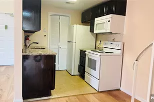 2427C Washington Ave C, Fort Lee, NJ 07024 - Photo 5