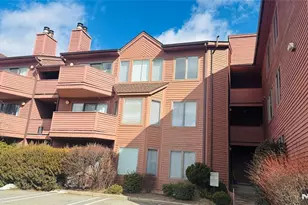 2427C Washington Ave C, Fort Lee, NJ 07024 - Photo 3